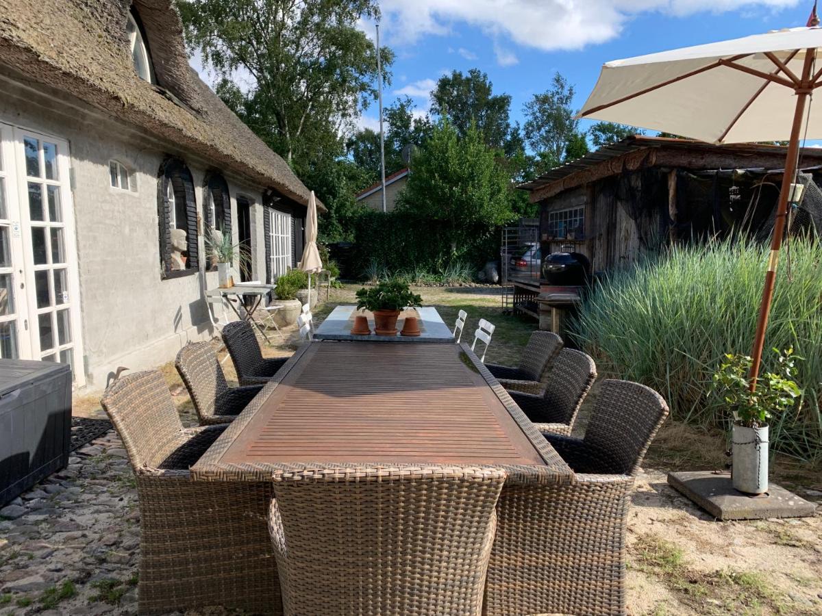 Farm61 Badehotellet I Det Midtjydske - Alder +18 Ar Tjele エクステリア 写真